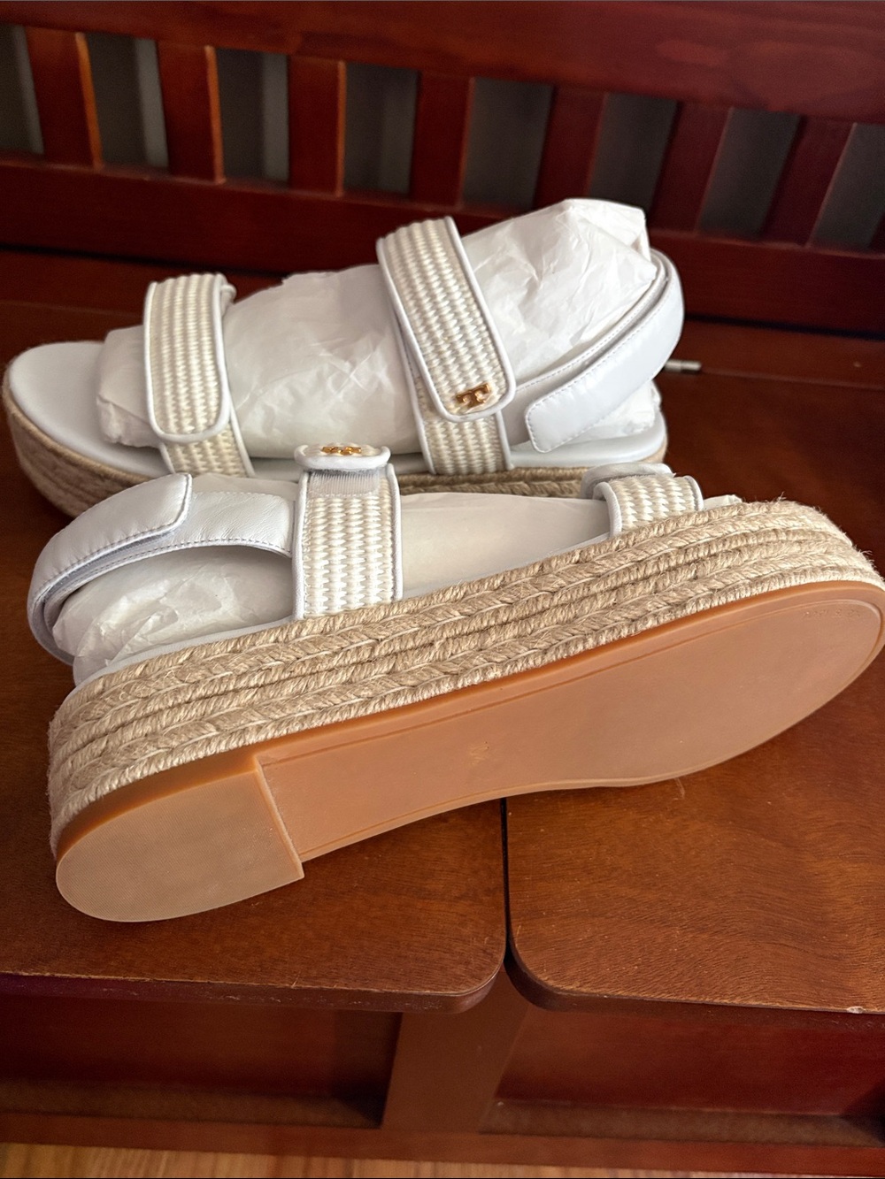 Tory Burch Women's White Espadrille Sandals, Size 10.5 NIB - Picture 2 of 5